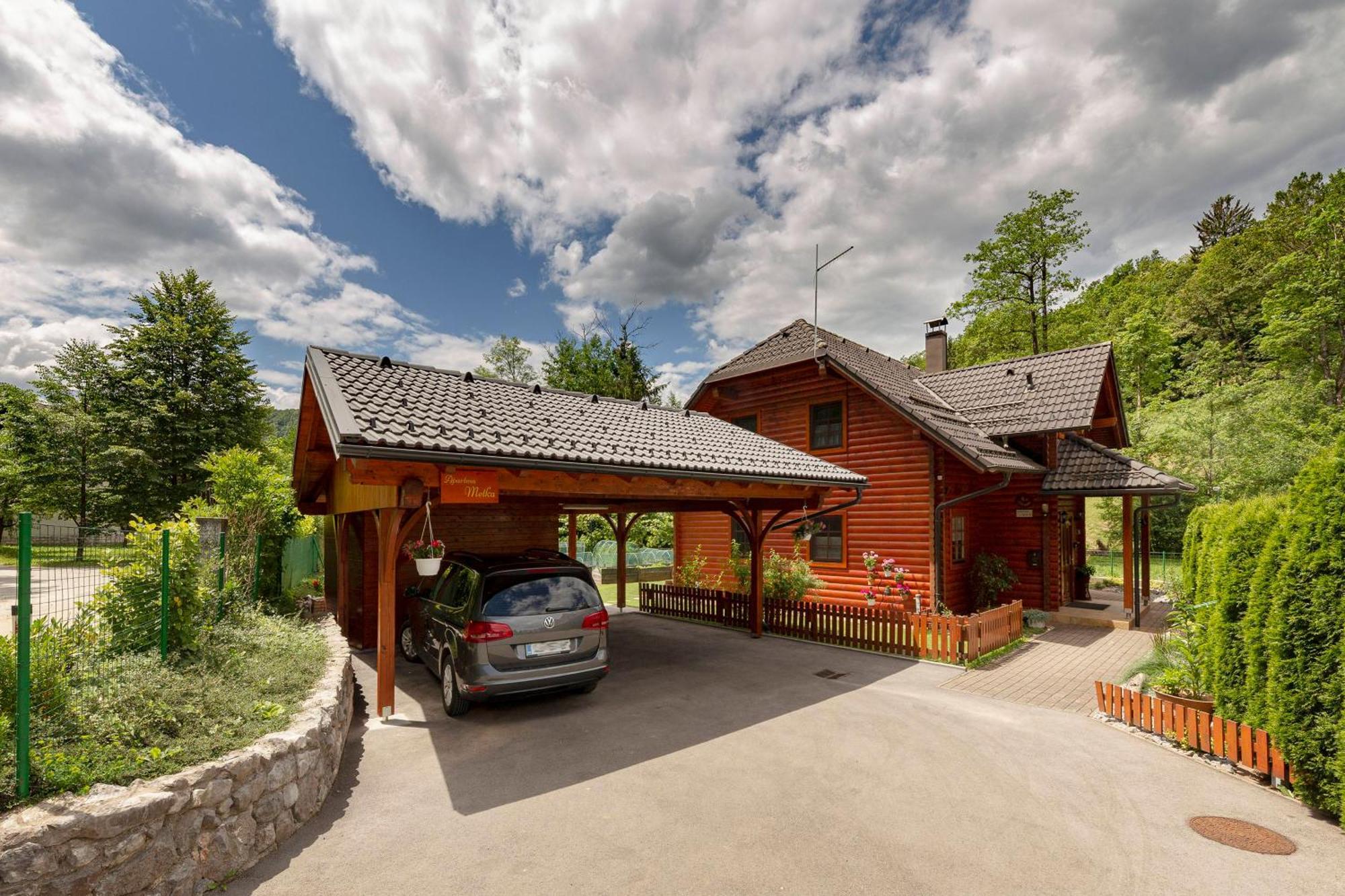 Apartma Metka Medvode Exterior foto